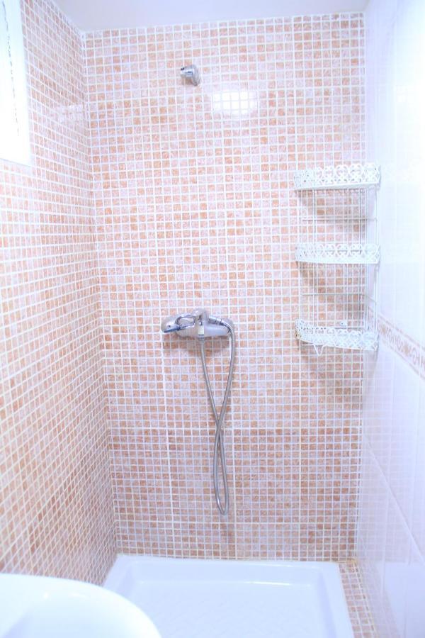 Santa Isabel Apartments, Madrid Centre Extérieur photo